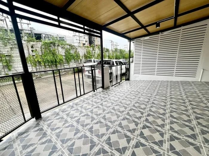ทาวน์เฮ้าส์ 2 ชั้น พฤกษา 78 นิคมฯ ลาดกระบัง รีโนเวทใหม่ รูปที่ 3